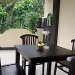 Semampan Village Guesthouse