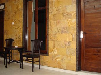 Semampan Village Hotel